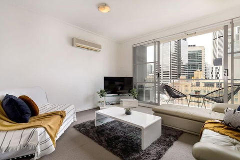 NEW! A Comfy & Stylish Apt Next To Darling Harbour - Accommodation Coffs Harbour 1