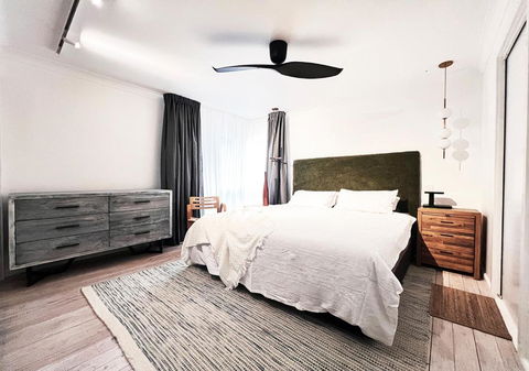 NEW Serene Modern Oasis - Accommodation Coffs Harbour 1