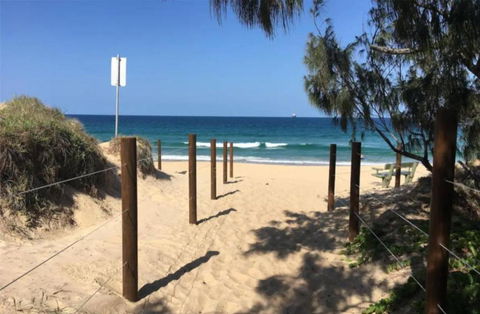 NEW Upmarket OCEAN 3Bed 2Bath Unit - 250m 2 BUDDINA BEACH! - Accommodation Coffs Harbour 2