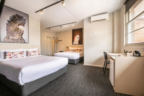 Nightcap At The Charles Hotel - Accommodation Coffs Harbour 1