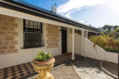 North Adelaide Row Cottage Monte - Accommodation Coffs Harbour 0