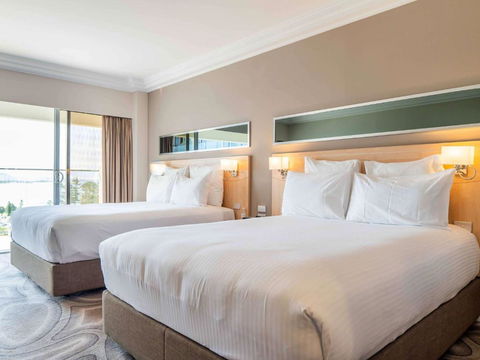 Novotel Wollongong Northbeach - Accommodation Coffs Harbour 2