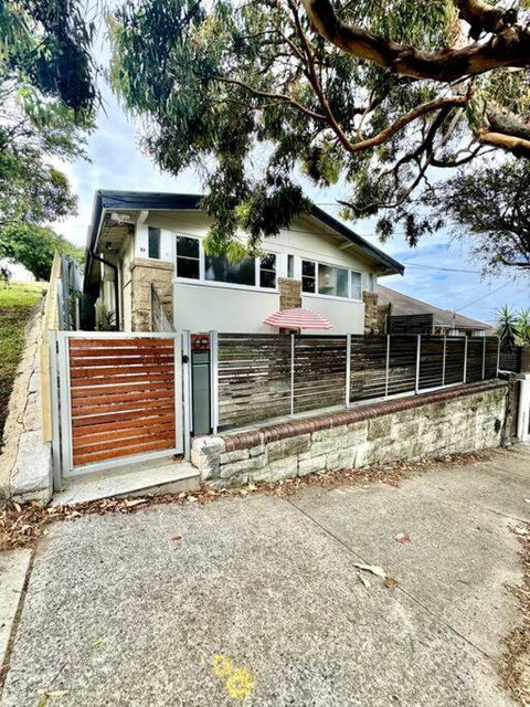 One Bed Apartment - Coogee Beach - Accommodation Coffs Harbour 0