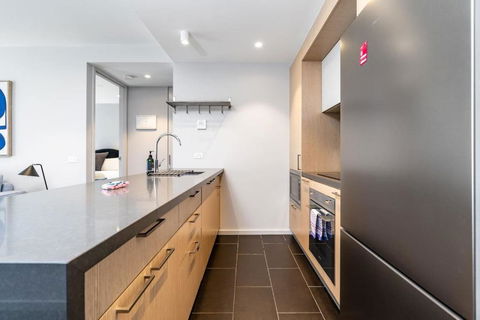 Paradise In Popular Pier Complex Apt - Kingston - Accommodation Coffs Harbour 2