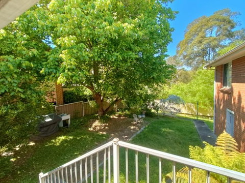 Peaceful Room In Modern And Spacious Baulkham Hills Home - BH2 - Accommodation Coffs Harbour 2
