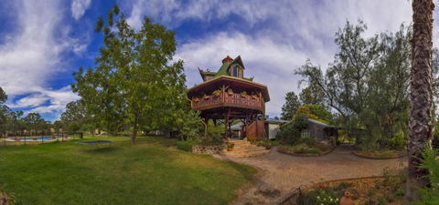 Pilliga Pottery Creative Farmstay - Accommodation Coffs Harbour 0