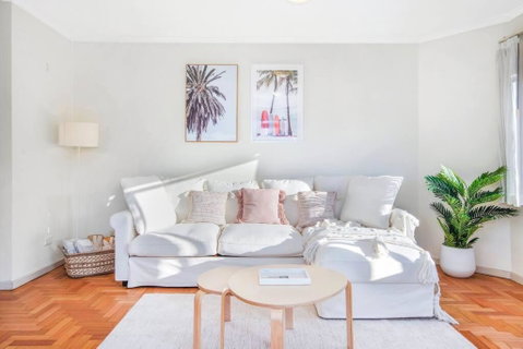 Perfect Manly Retreat, In The Heart Of Manly, Family & Couple Friendly Apartment With CAR SPOT - Accommodation Coffs Harbour 1