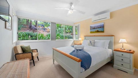 Pet Friendly, Telsa Charger, Sleeps 6, Bbq - Accommodation Coffs Harbour 3