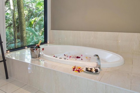 Pethers Rainforest Retreat - Accommodation Coffs Harbour 2