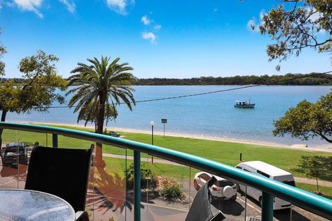 PICNIC7- PICTURE PERFECT PICNIC POINT - Accommodation Coffs Harbour 1