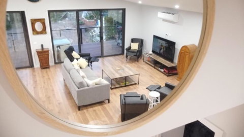 PIECE OF PARADISE, Huge 4 Bedroom Haven - Accommodation Coffs Harbour 2
