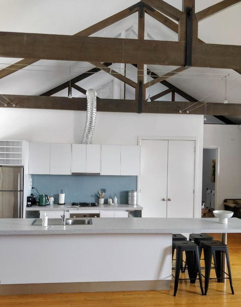 Pips On Mitchell - Beautiful Historic Apartment - Accommodation Coffs Harbour 3