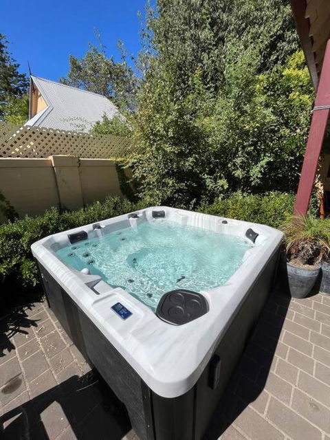 Porters Cottage Oasis - Accommodation Coffs Harbour 1