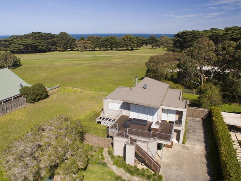 Pride And Prejudice - Accommodation Coffs Harbour 0