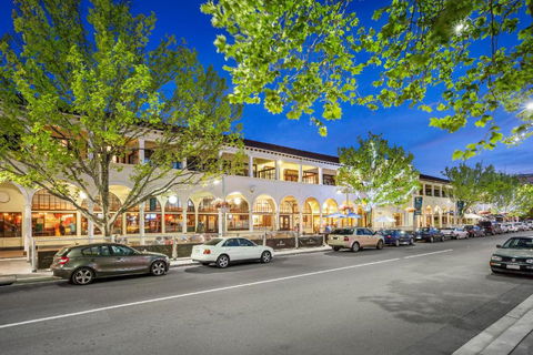Quest Canberra - Accommodation Coffs Harbour 0