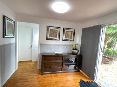 Quiet, Cozy And Calm 3 Bedroom House. - Accommodation Coffs Harbour 1