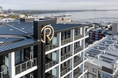 R Hotel Geelong - Accommodation Coffs Harbour 1