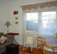 At Eleven - La Petite Maison - Accommodation Coffs Harbour
