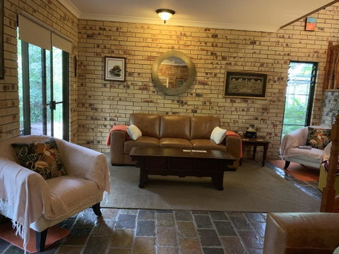 Avalon - Accommodation Coffs Harbour 2