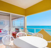 Avalon 4 - right across the road from convent beach - uninterrupted views - Accommodation Coffs Harbour