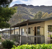Awonga Cottages - Accommodation Coffs Harbour
