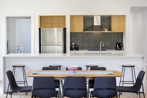 AZURE - ROSEBUD - Accommodation Coffs Harbour 3