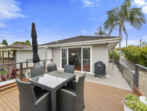 Bailey House - Accommodation Coffs Harbour 1