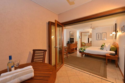 Balinese Style Studio - Accommodation Coffs Harbour 0