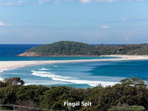 Barefoot' 7/44 Marine Drive - Fabulous Fingal Bay - Accommodation Coffs Harbour 0