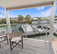 Beach 2 - waterfront villa and beach - Accommodation Coffs Harbour