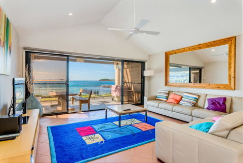 Beach Duplex 72b Marine Dr - Fingal Bay - Accommodation Coffs Harbour 2