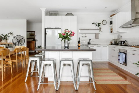 Beach House Avalon - Accommodation Coffs Harbour 0
