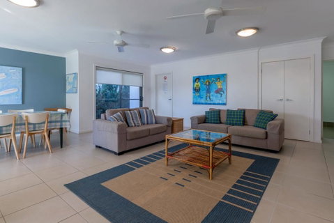 Beach House, Pacific Road, 1/20 - Accommodation Coffs Harbour 3