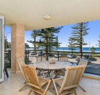 Beachfront on Golden Mile - Accommodation Coffs Harbour