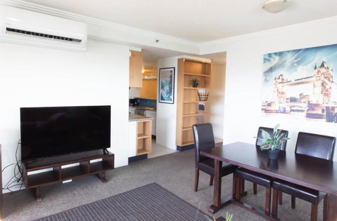 Republic Apartment - Accommodation Coffs Harbour 0
