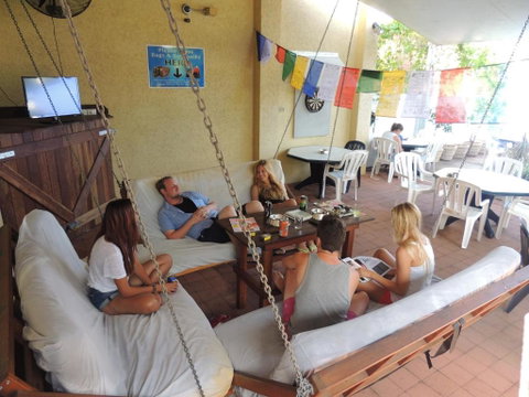 Reef Lodge Backpackers - Accommodation Coffs Harbour 3