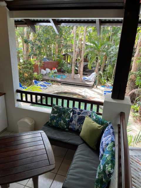 REEF RETREAT APARTMENTS PALM COVE Unit 28 - Accommodation Coffs Harbour 3