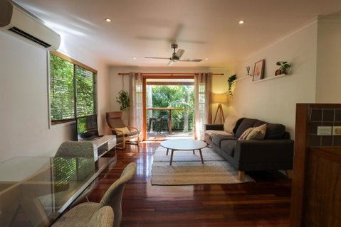 Regent Bower Cottage - Accommodation Coffs Harbour 0