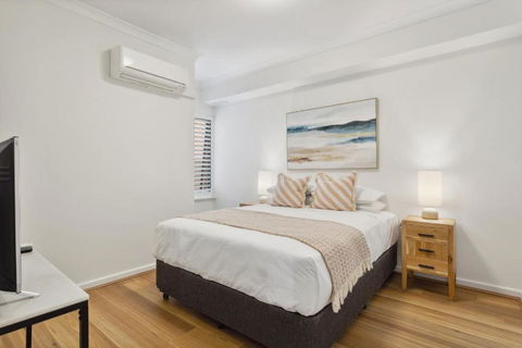 REGL20/11 - Regal In East Perth - Accommodation Coffs Harbour 1