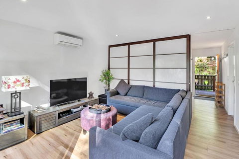 Ren Basera - Accommodation Coffs Harbour 2