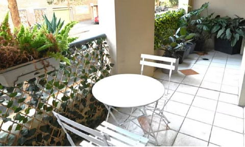 Resort Style 2BR Apt In Pyrmont Next To Darling Harbour - Accommodation Coffs Harbour 0