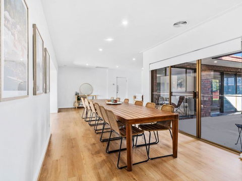 Retreat House - Accommodation Coffs Harbour 1