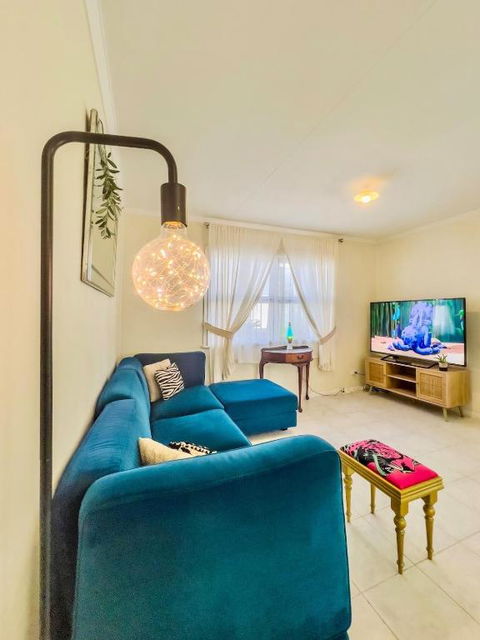 RetroRhapsody - Accommodation Coffs Harbour 0