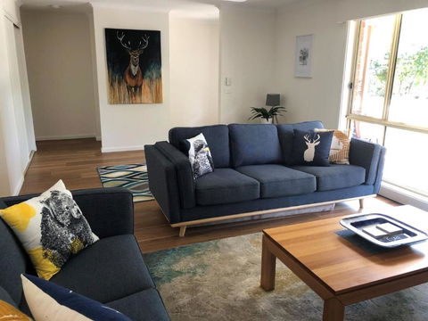 Right In Bright - Accommodation Coffs Harbour 0