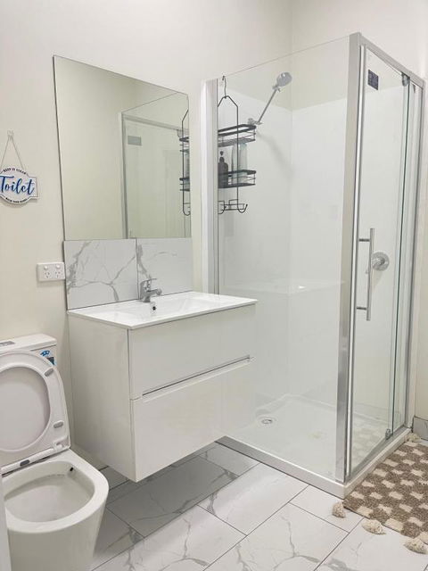 Riverside Hotel - Accommodation Coffs Harbour 2