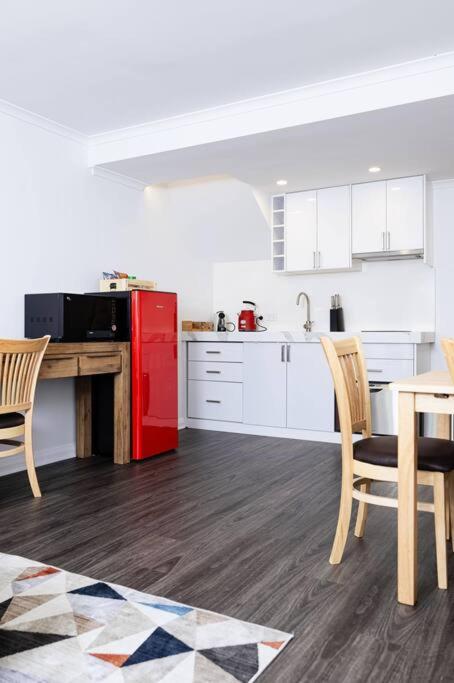 Salamanca Getaway Battery Point - Accommodation Coffs Harbour 0