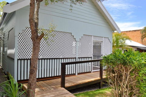 Rockleigh - Bring Your Own Linen. - Accommodation Coffs Harbour 0