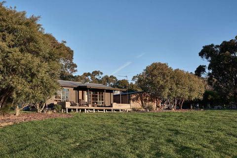Ross Farm - Cabin - Accommodation Coffs Harbour 1