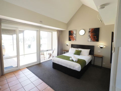 Rothbury Downs - Accommodation Coffs Harbour 2