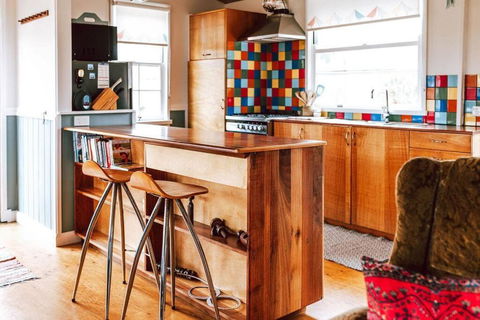 S U N S E T S H A C K Binalong - Accommodation Coffs Harbour 0